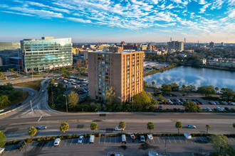 Ashley House Condos in Charleston, SC - Building Photo - Building Photo