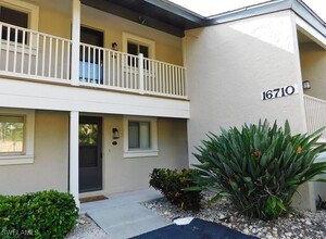 16710 Partridge Place Rd in Ft. Myers, FL - Building Photo - Building Photo