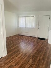 220 Blakeslee St in Bristol, CT - Building Photo - Building Photo