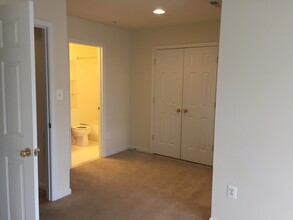 2472 Cheyenne Dr in Gambrills, MD - Building Photo - Building Photo