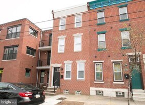 2467 Amber St in Philadelphia, PA - Building Photo