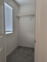 6925 Crimson Shadow St in North Las Vegas, NV - Building Photo - Building Photo