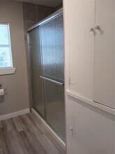 319 W Clarendon Dr in Dallas, TX - Building Photo - Building Photo