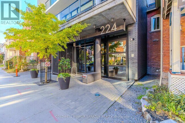 224 Lyon St. N in Ottawa, ON - Building Photo - Building Photo