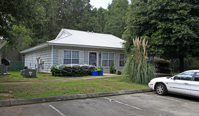 The Cottages at Rumba in Tallahassee, FL - Foto de edificio - Building Photo