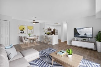 The Cloisters in Washington, DC - Foto de edificio - Building Photo