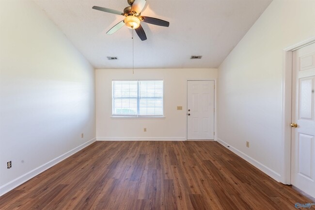 896 Toney Rd in Toney, AL - Building Photo - Building Photo