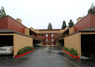 Vista Oaks in Martinez, CA - Foto de edificio - Building Photo