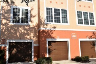 4122 Central Sarasota Pkwy, Unit 1927 in Sarasota, FL - Building Photo