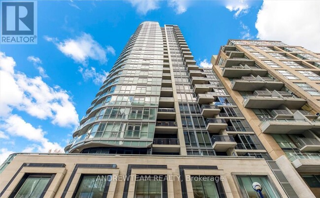 88-2188 Cumberland St in Toronto, ON - Building Photo - Building Photo