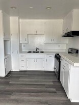 946 Larch St, Unit 2 in Inglewood, CA - Building Photo
