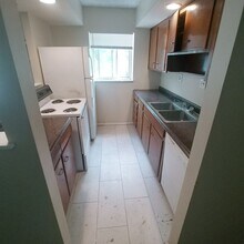 1625 Asmann Ave - PPM ONE LLC in Cincinnati, OH - Building Photo - Interior Photo