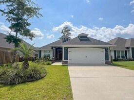 5686 Dunridge Drive in Pace, FL - Building Photo