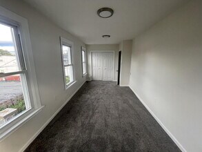 2350 Logan St in Harrisburg, PA - Building Photo - Building Photo