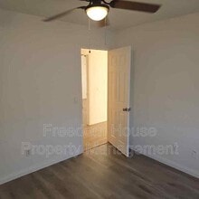 1640 Pershing Ave in Pahrump, NV - Building Photo - Building Photo