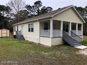 86684 Cardinal Rd in Yulee, FL - Foto de edificio - Building Photo