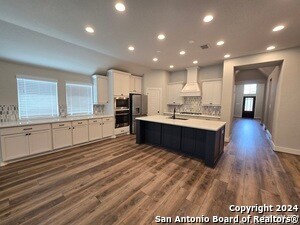 14132 June Flower in San Antonio, TX - Building Photo