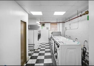 12205 Flatlands Ave in Brooklyn, NY - Building Photo - Building Photo