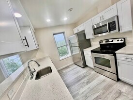 67 Lake St in White Plains, NY - Building Photo