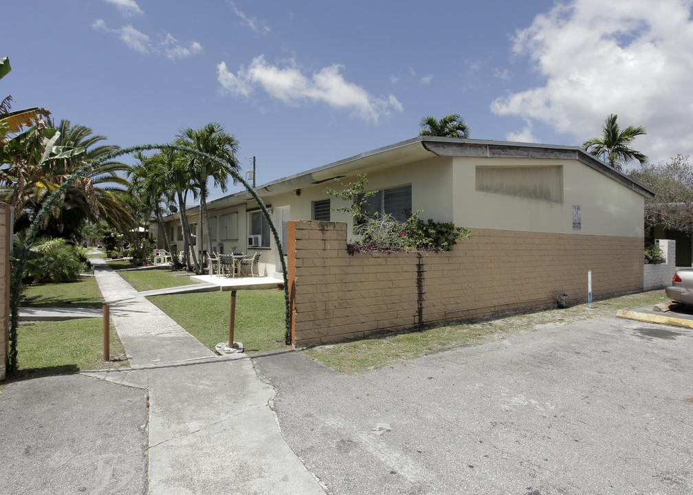 3188-3190 SW 13th St in Miami, FL - Building Photo