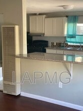 359 E Washington Blvd in Pasadena, CA - Building Photo - Building Photo