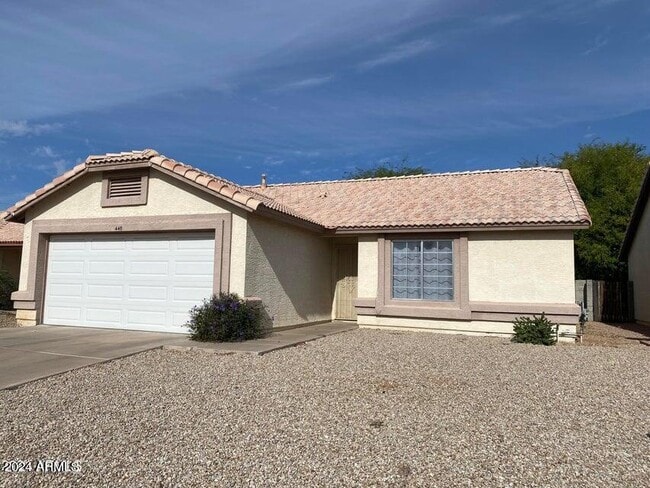 property at 440 E Del Rio St