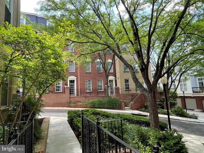 1903 Kalorama Pl NW
