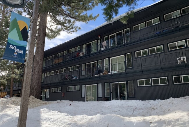 Ski Run Apartments in South Lake Tahoe, CA - Building Photo - Building Photo