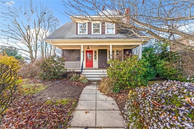 property at 9 Linden Ave