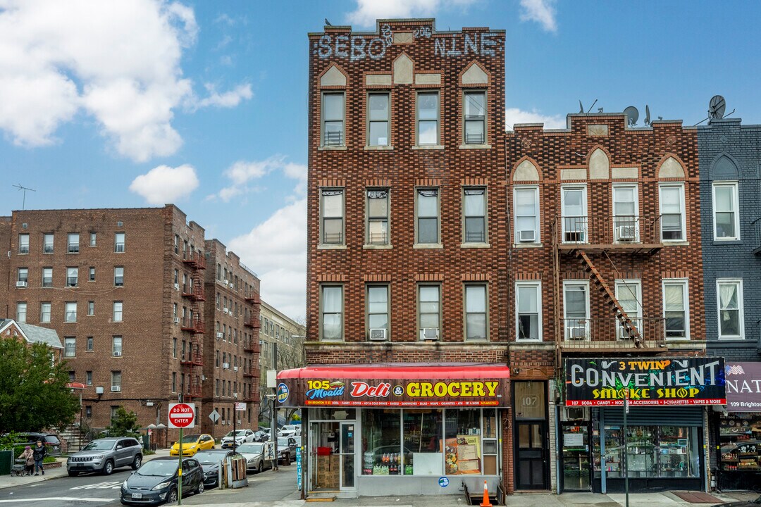 105 Brighton 11 St in Brooklyn, NY - Foto de edificio