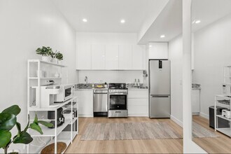 18809 Grambling Pl in Carson, CA - Building Photo - Building Photo