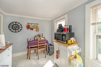 161 Western Ave in Morristown, NJ - Building Photo - Building Photo