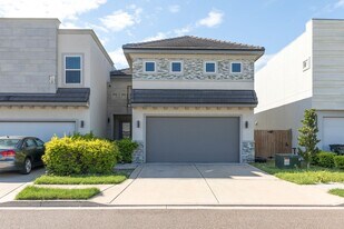 1822 Sunset Dr in Mission, TX - Building Photo