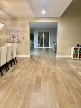 26529 Craftsmen Ct in Santa Clarita, CA - Building Photo - Building Photo