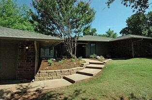 4303 St Patrick Dr in Oklahoma City, OK - Building Photo