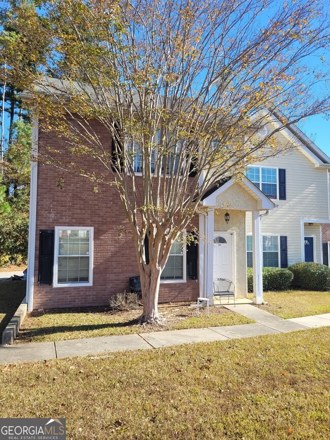 8576 Thomas Rd in Riverdale, GA - Building Photo - Building Photo