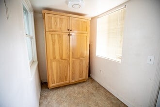 834 Loma St in Redding, CA - Building Photo - Building Photo
