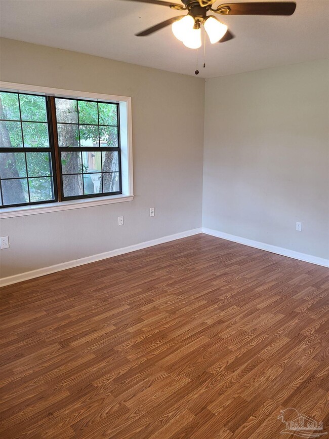 317 Clark Ave in Pensacola, FL - Building Photo - Building Photo