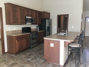 5400 W Whitman St in Yakima, WA - Building Photo - Building Photo