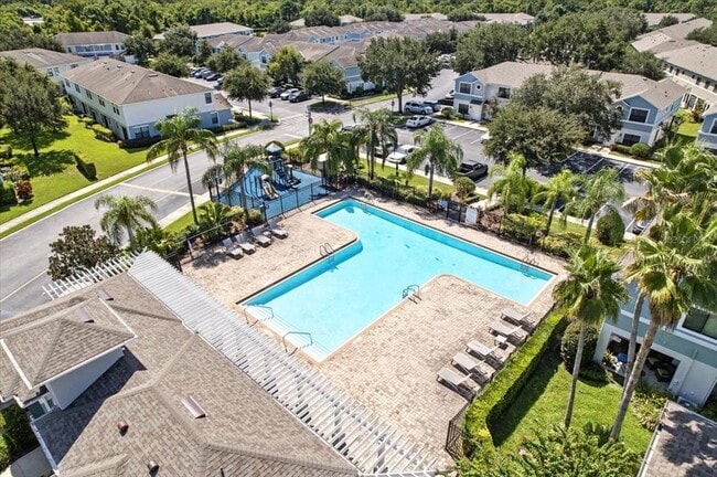2211 Trillium Park Ln in Sanford, FL - Foto de edificio - Building Photo