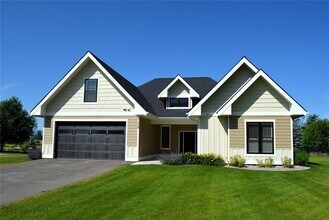 1228 Quail Ridge Dr in Kalispell, MT - Building Photo - Building Photo