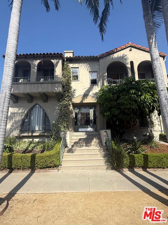 property at 444 N Curson Ave