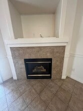 3739 W Elowin Ave in Visalia, CA - Building Photo - Building Photo