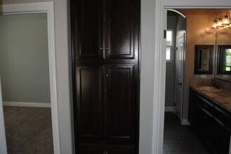 14121 Prestonbrook Dr in Bakersfield, CA - Building Photo - Building Photo