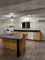 2529 E 10th St in The Dalles, OR - Building Photo