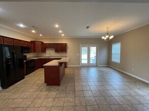 105 Hall Hill St in Enterprise, AL - Building Photo - Building Photo