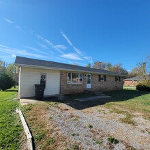 305 E 17th St in Cookeville, TN - Foto de edificio - Building Photo