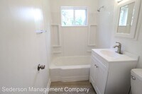 3134 W 44 Terrace - 10