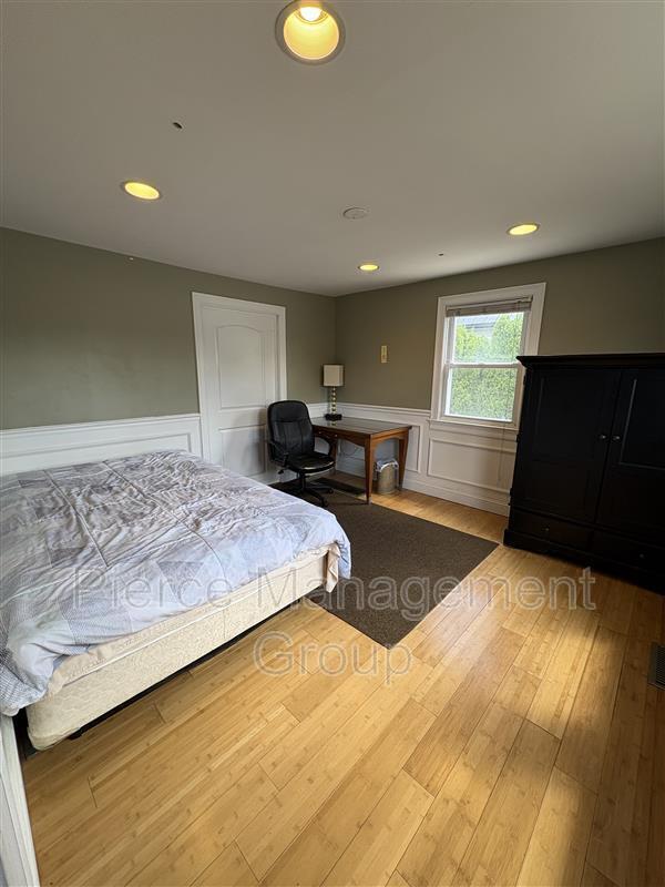 285 W Hollis St in Nashua, NH - Building Photo - Building Photo