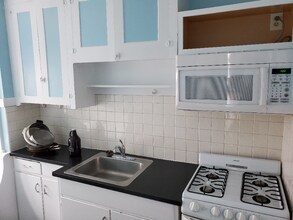 15637 Madison Ave, Unit 1 in Lakewood, OH - Building Photo - Building Photo